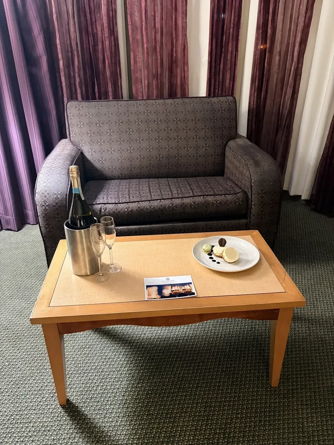 Medicine Hat Lodge, Medicine Hat